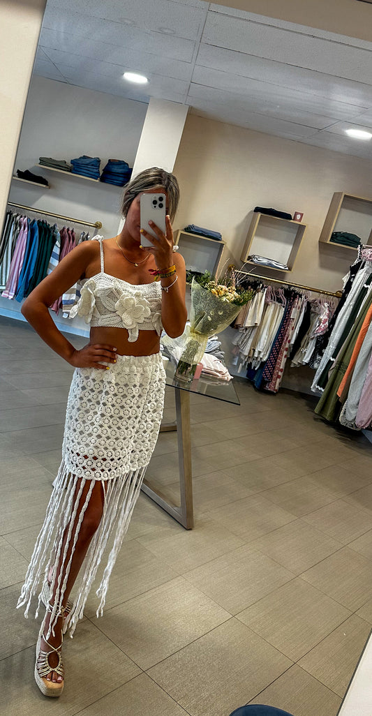 Conjunto mujer croché flecos blanco
